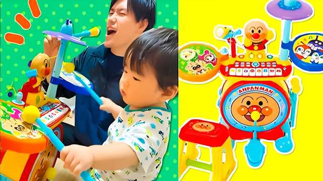 エンターテイメントビデオ：サーシャは魔法のインストゥルメンタルおもちゃで曲を演奏します